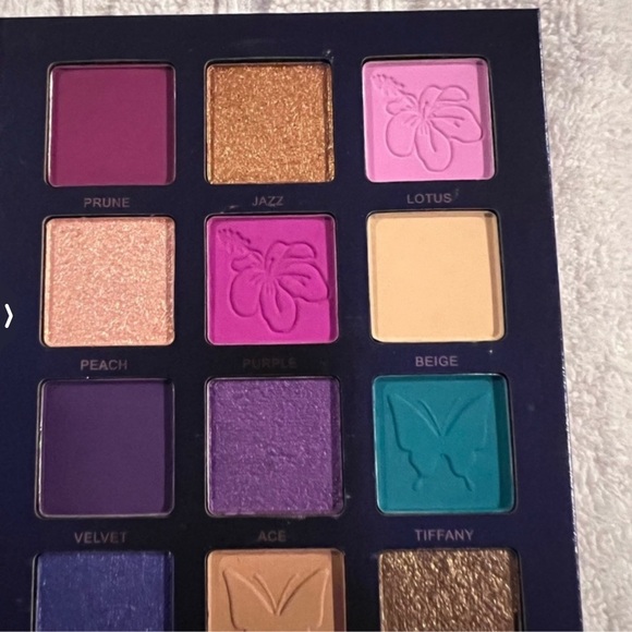 Eyeshadow palette - Picture 4 of 7